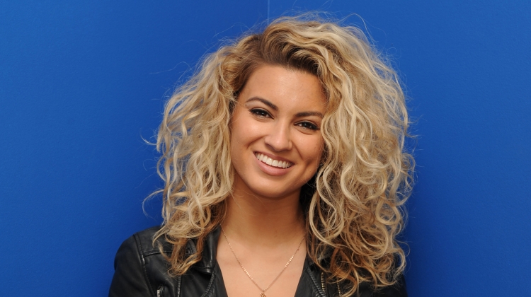 Tori Kelly