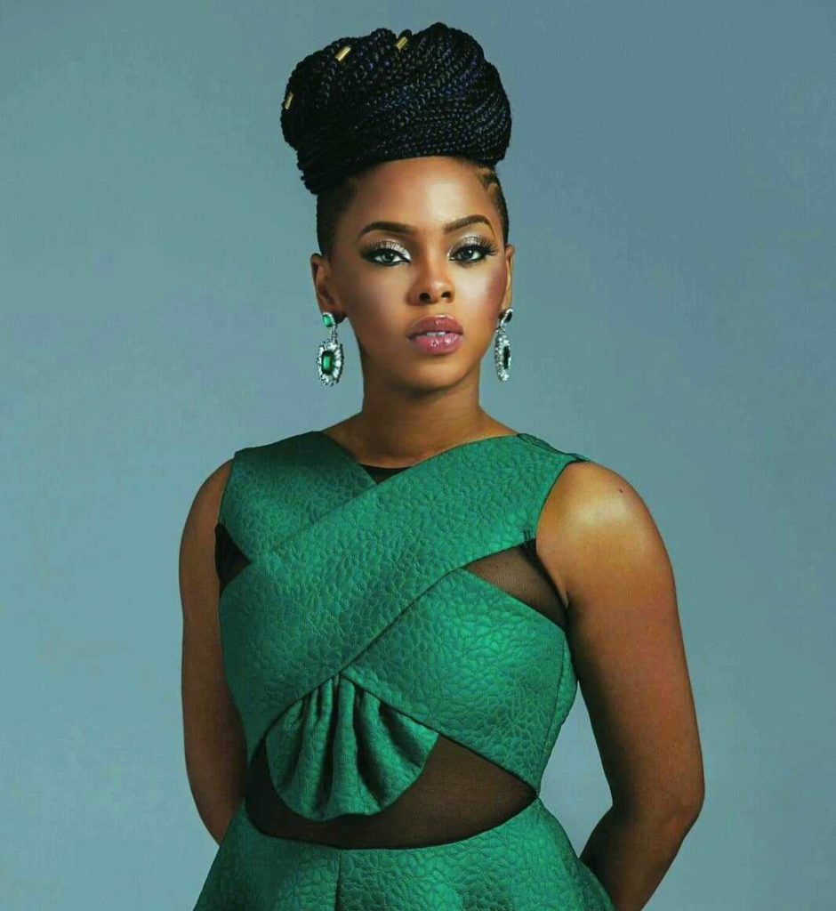 [MUSIC] Chidinma - Holy