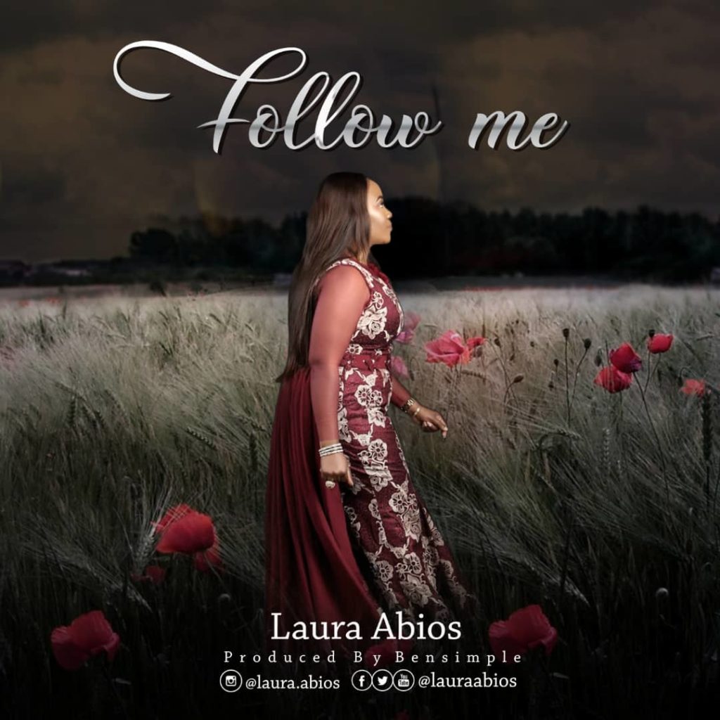 [MUSIC] Laura Abios - Follow Me