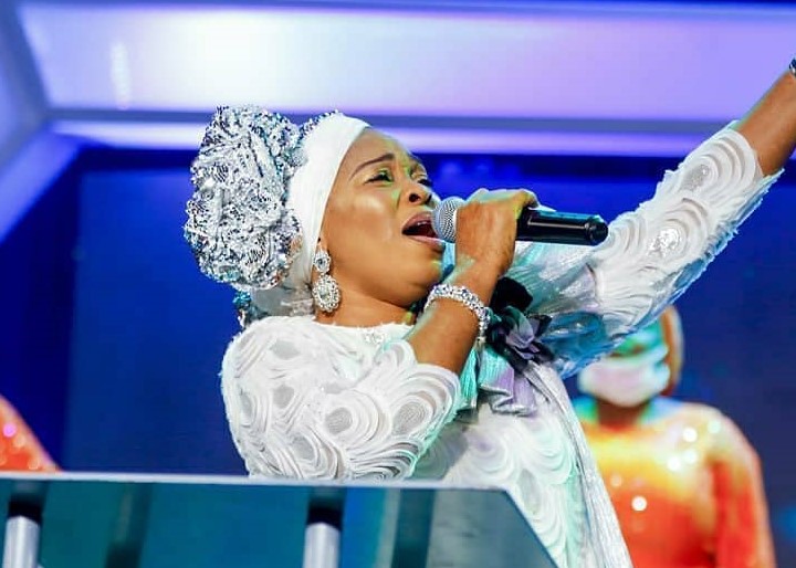 Tope Alabi - Oba Ni (Ft. TY Bello)