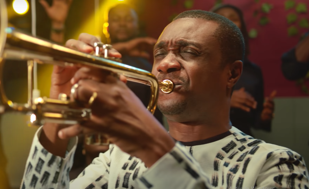 Nathaniel Bassey - Righteous One (Ft. Victoria Orenze)