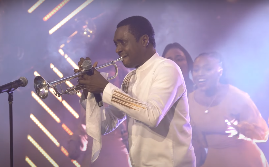 Nathaniel Bassey 'Worthy Is The Lamb (Praise Medley)' Music Video