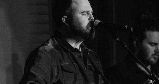 Cody Carnes 'Be Glad' Mp3 Download