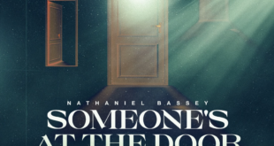 Nathaniel Bassey - Someone’s At the Door (Live) [Mp3 Download]