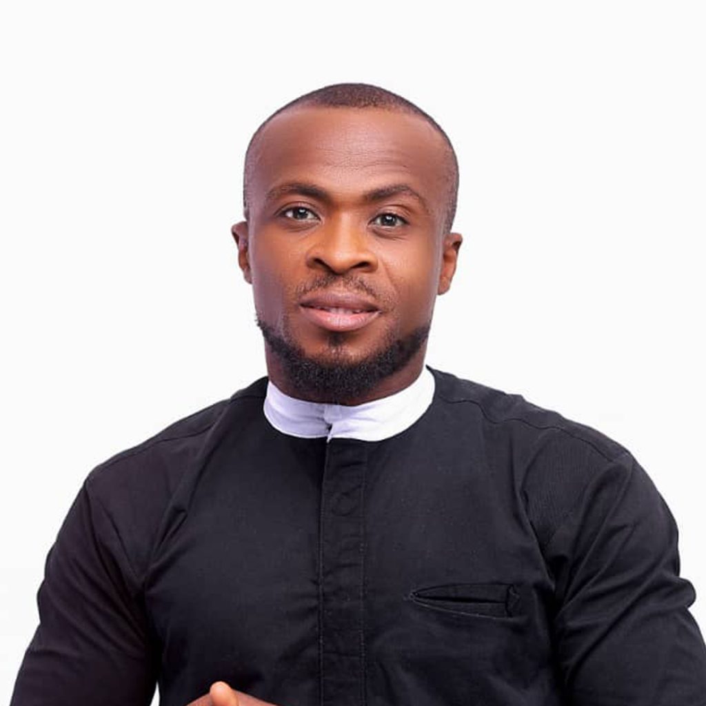 Min. Andrew Obande - Strong Tower